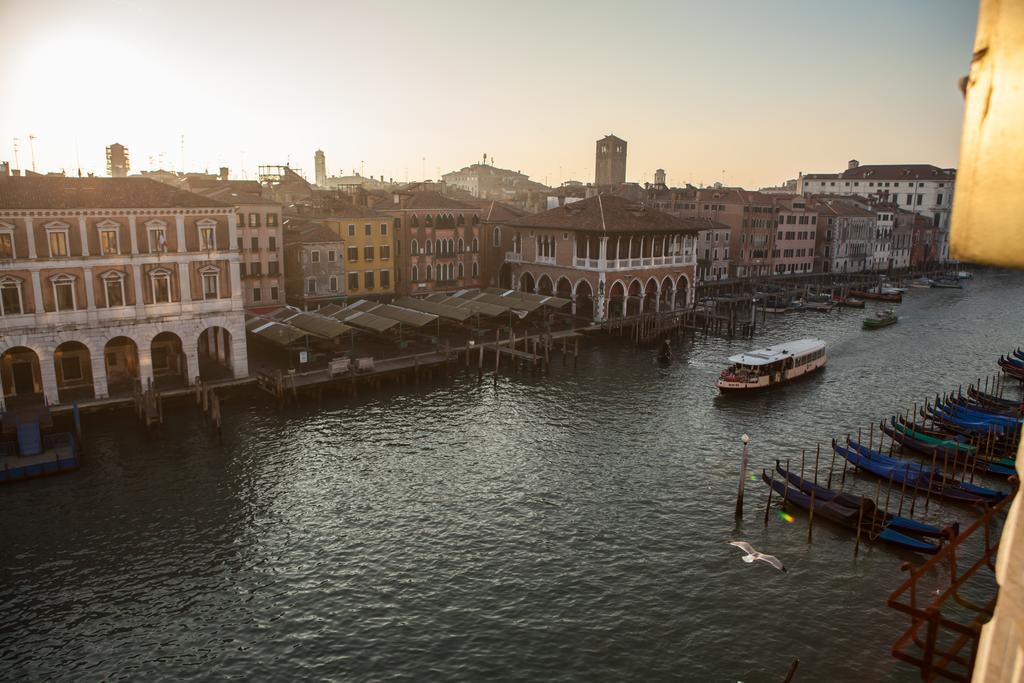 Locanda Ai Santi Apostoli Venice Exterior photo